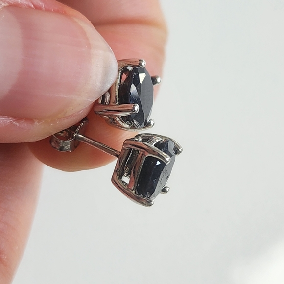 🕰HOLD🕰 Sterling Black Crystal Earrings - Picture 2 of 4